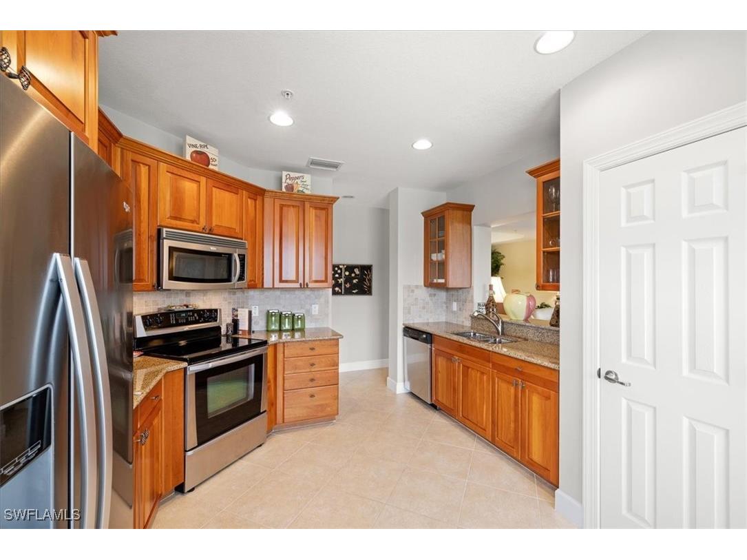 8051 Players Cove Drive #102 Naples FL 34113 225068384 image16