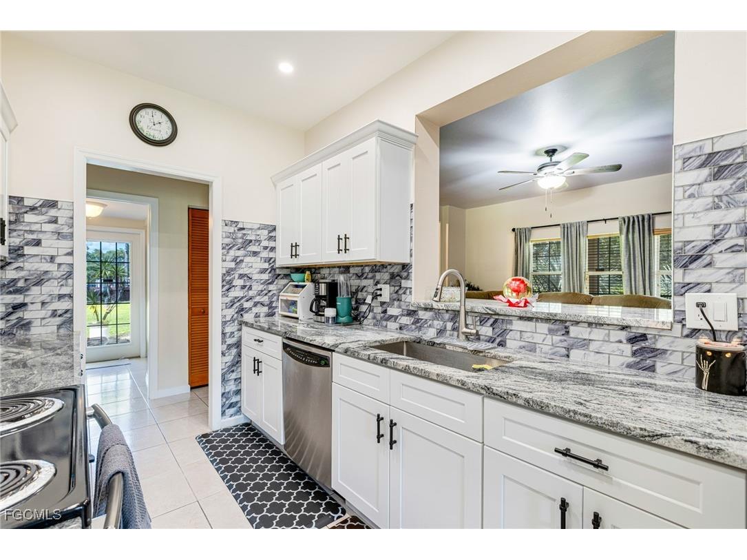 8051 Primrose Boulevard Labelle FL 33935 2025011601 image10