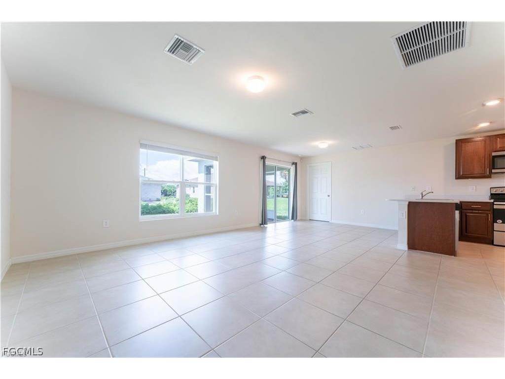 8052 Sunrise Circle Labelle FL 33935 2026009895 image5