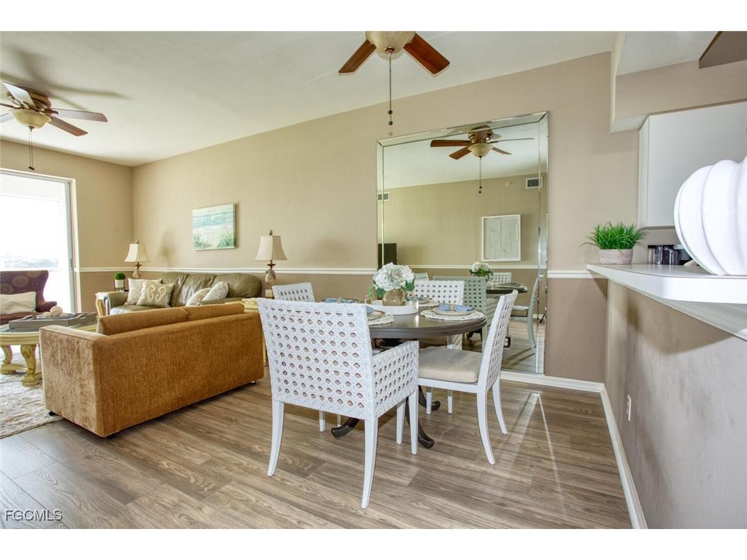 8056 Queen Palm Lane #635 Fort Myers FL 33966 2025017690 image4