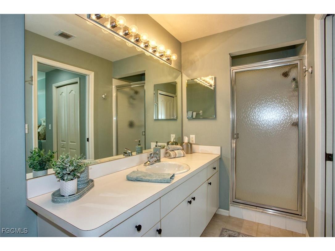 8056 Queen Palm Lane #635 Fort Myers FL 33966 2025017690 image7