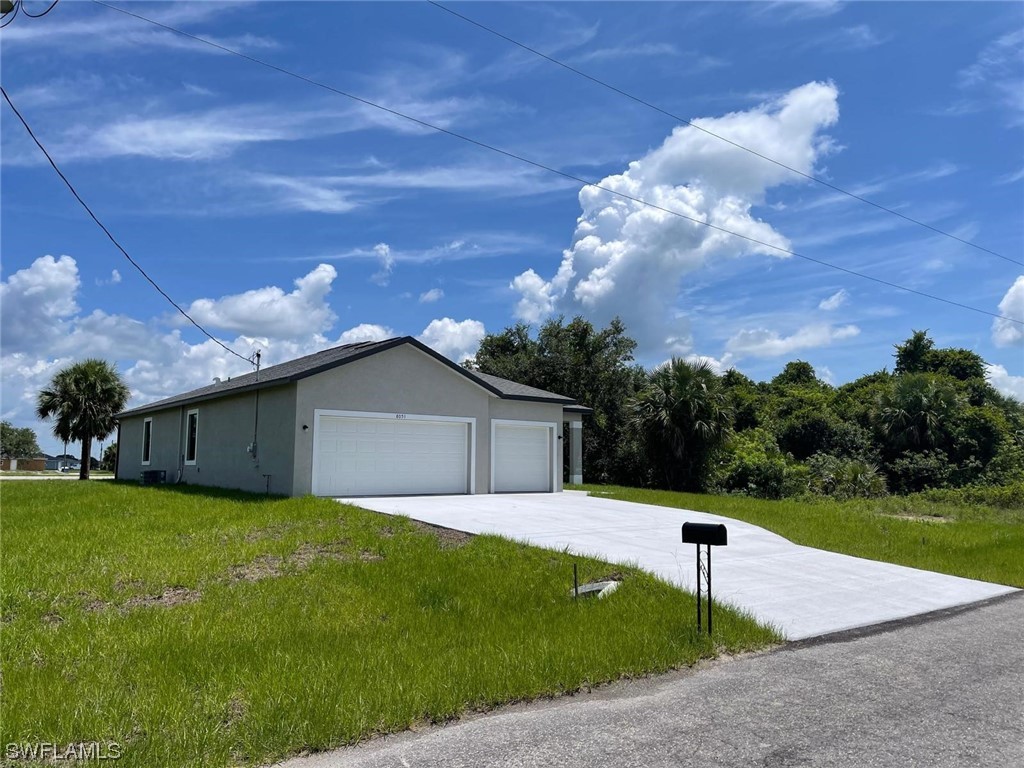 8057 Sherwood Circle Labelle FL 33935 223056258 image1