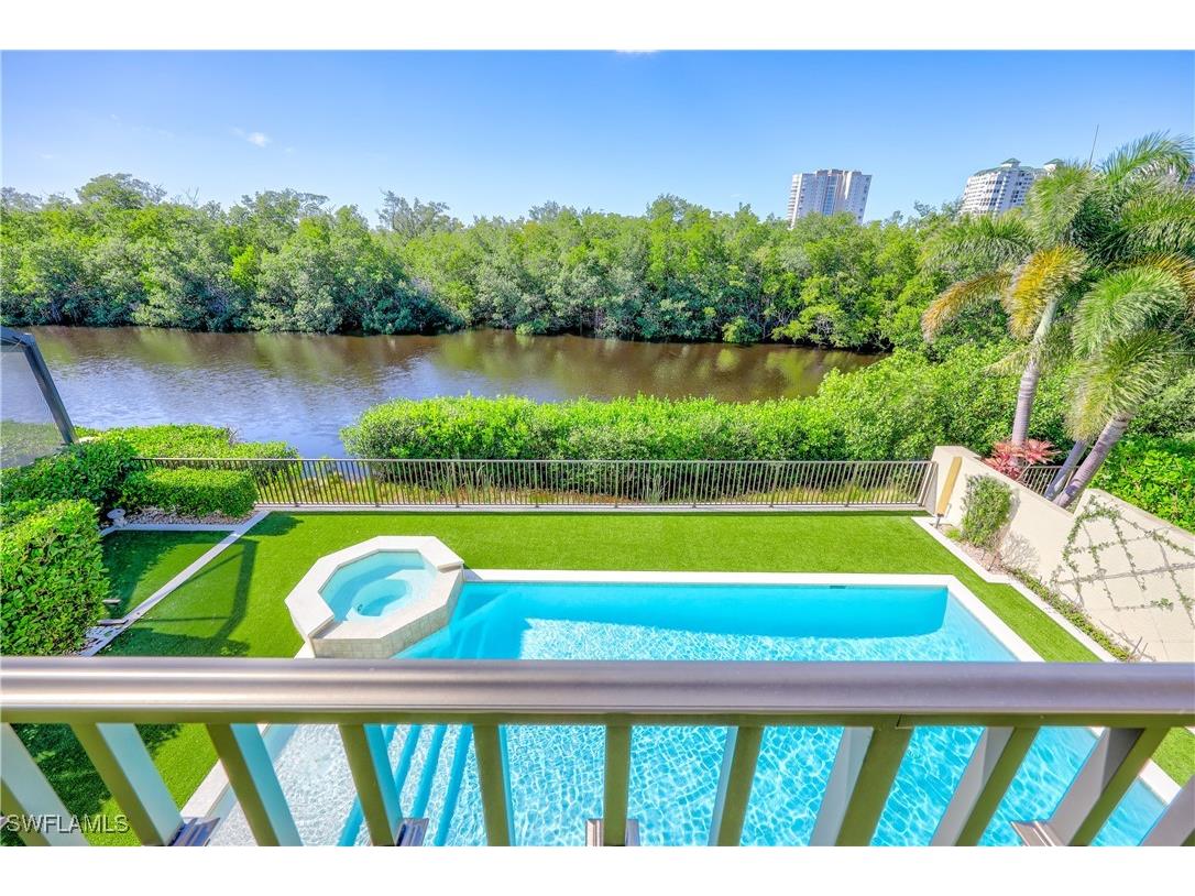 8057 Via Vecchia Naples FL 34108 225083777 image24