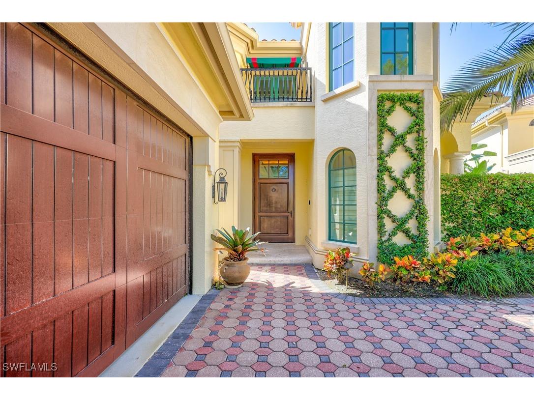 8057 Via Vecchia Naples FL 34108 225083777 image3