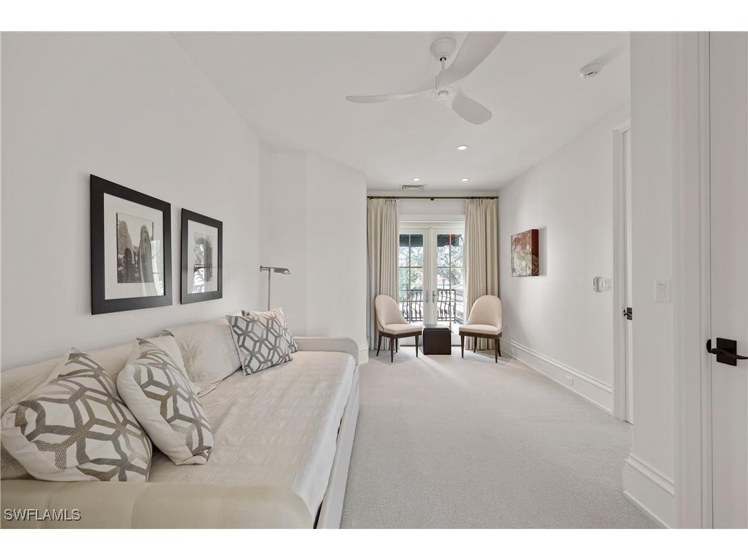 8057 Via Vecchia Naples FL 34108 225083777 image30