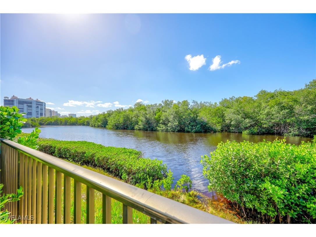 8057 Via Vecchia Naples FL 34108 225083777 image41