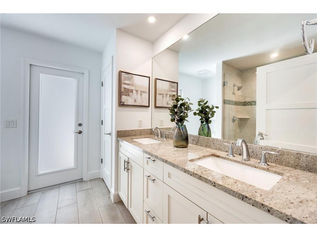 8058 Vera Cruz Way Naples FL 34109 226018106 image32
