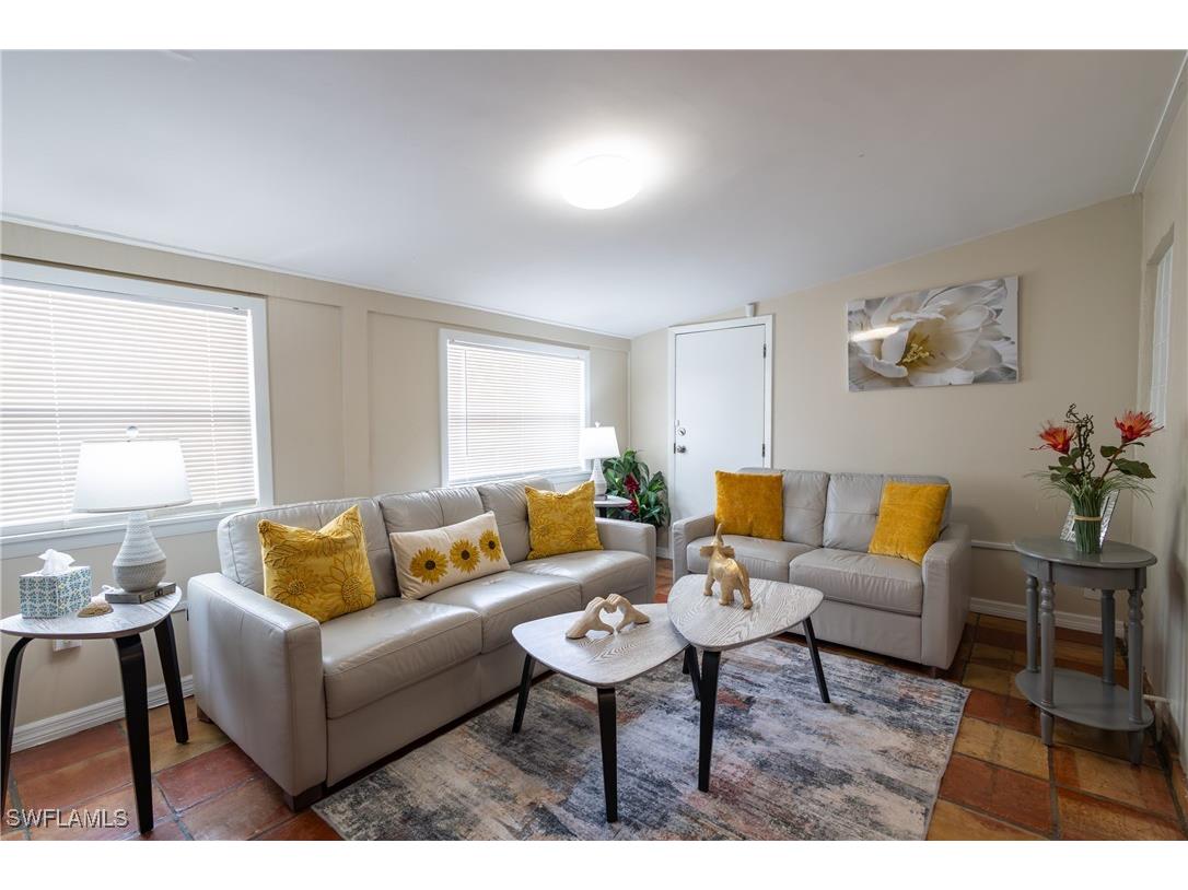 806 97th Avenue N Naples FL 34108 225082624 image10