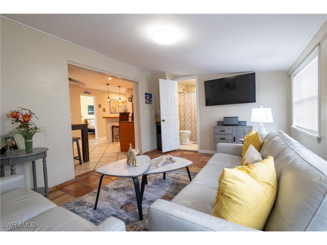 806 97th Avenue N Naples FL 34108 225082624 image12