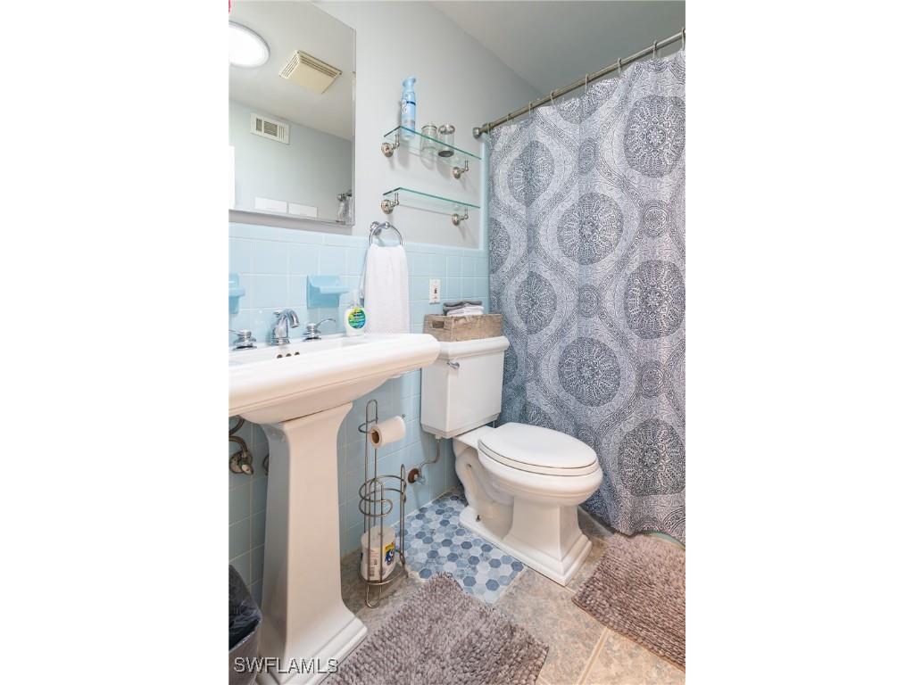 806 97th Avenue N Naples FL 34108 225082624 image26