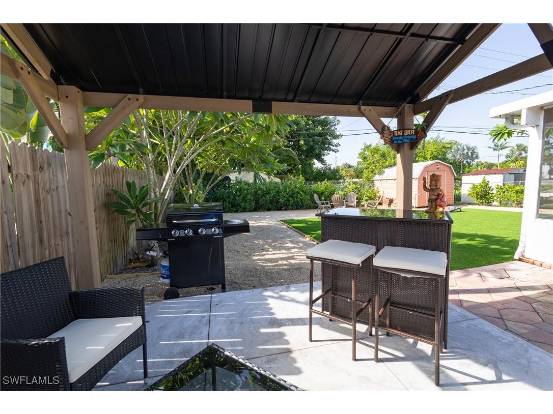 806 97th Avenue N Naples FL 34108 225082624 image3