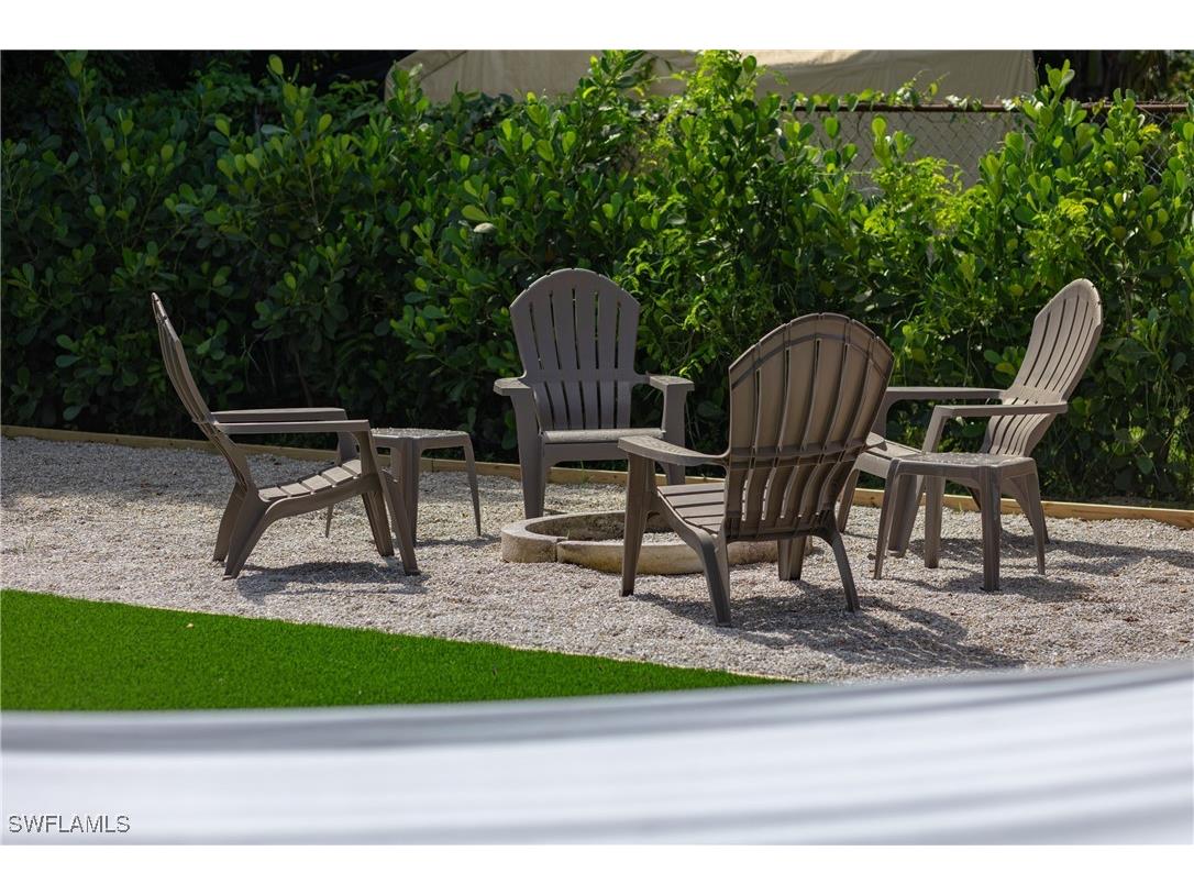 806 97th Avenue N Naples FL 34108 225082624 image5