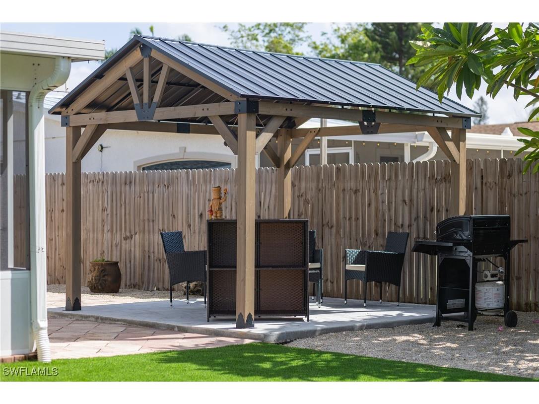 806 97th Avenue N Naples FL 34108 225082624 image6