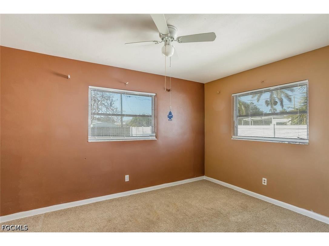 806 Entrada Drive N Fort Myers FL 33919 2026015467 image11