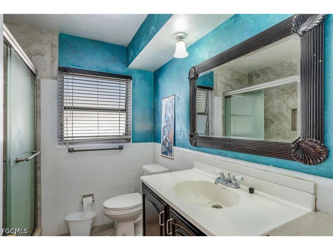 806 Entrada Drive N Fort Myers FL 33919 2026015467 image12