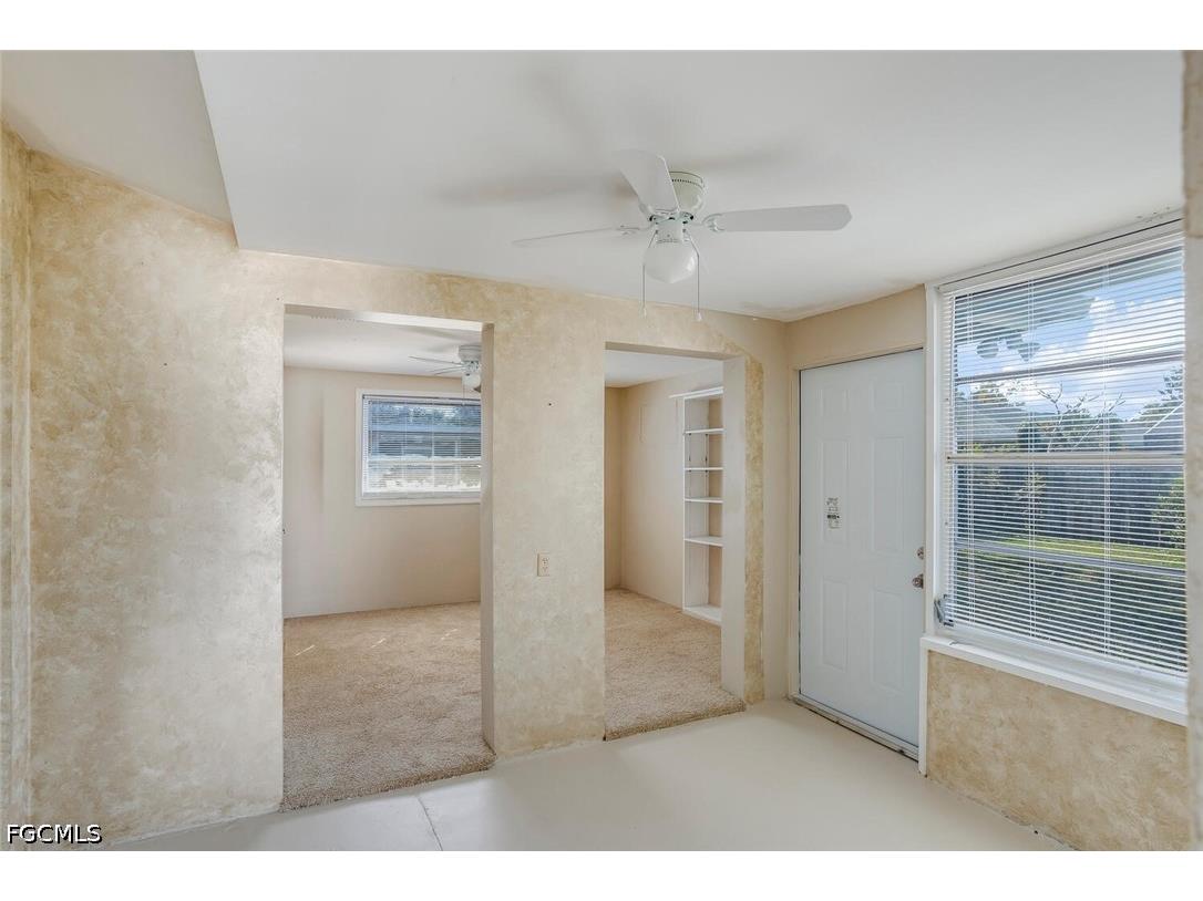 806 Entrada Drive N Fort Myers FL 33919 2026015467 image13