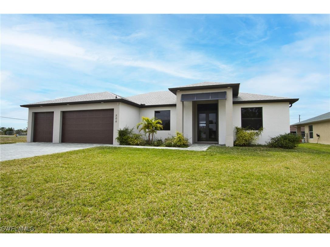 806 SW 31st Terrace Cape Coral FL 33914 224017628 image1