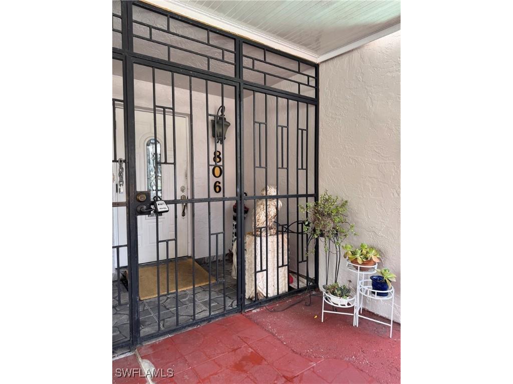 806 W 80 Place Hialeah FL 33014 225059645 image1