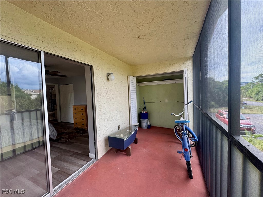 8061 Country Road #202 Fort Myers FL 33919 2025022423 image13