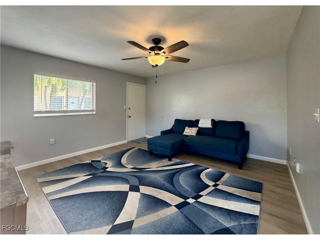 8061 Country Road #202 Fort Myers FL 33919 2025022423 image4