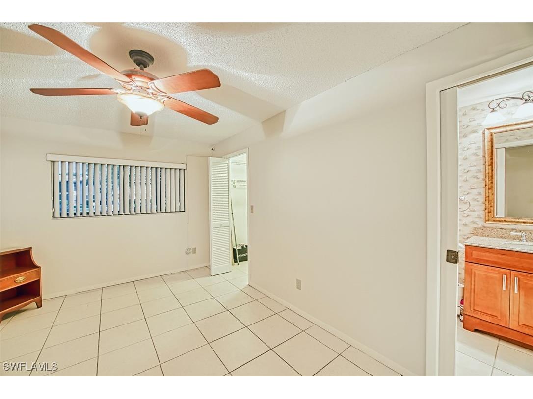 8061 S Woods Circle #4 Fort Myers FL 33919 225050345 image25