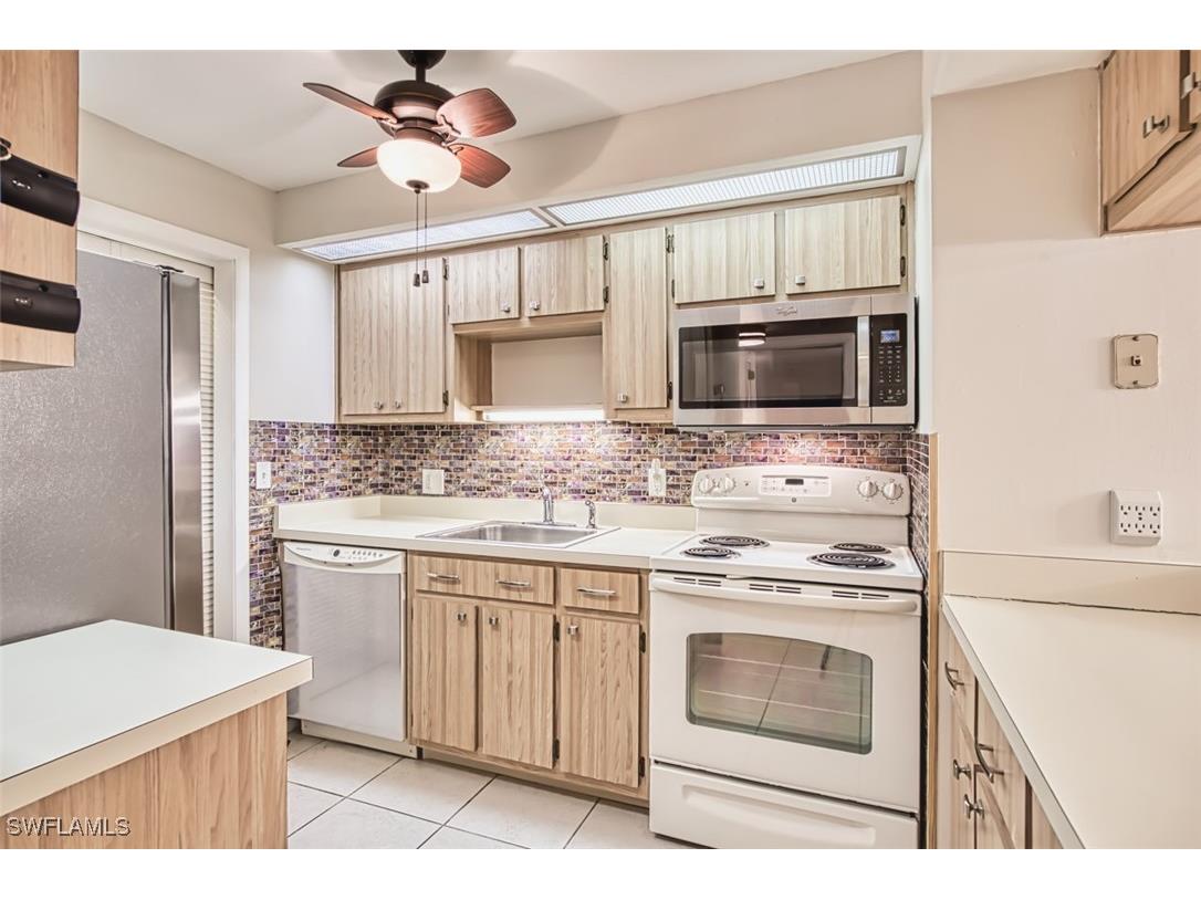8061 S Woods Circle #4 Fort Myers FL 33919 225050345 image7