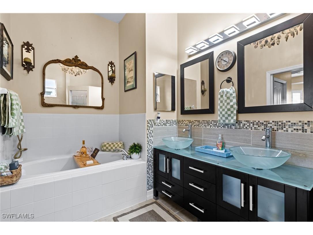 8064 Sanctuary Drive #1 Naples FL 34104 226002914 image11