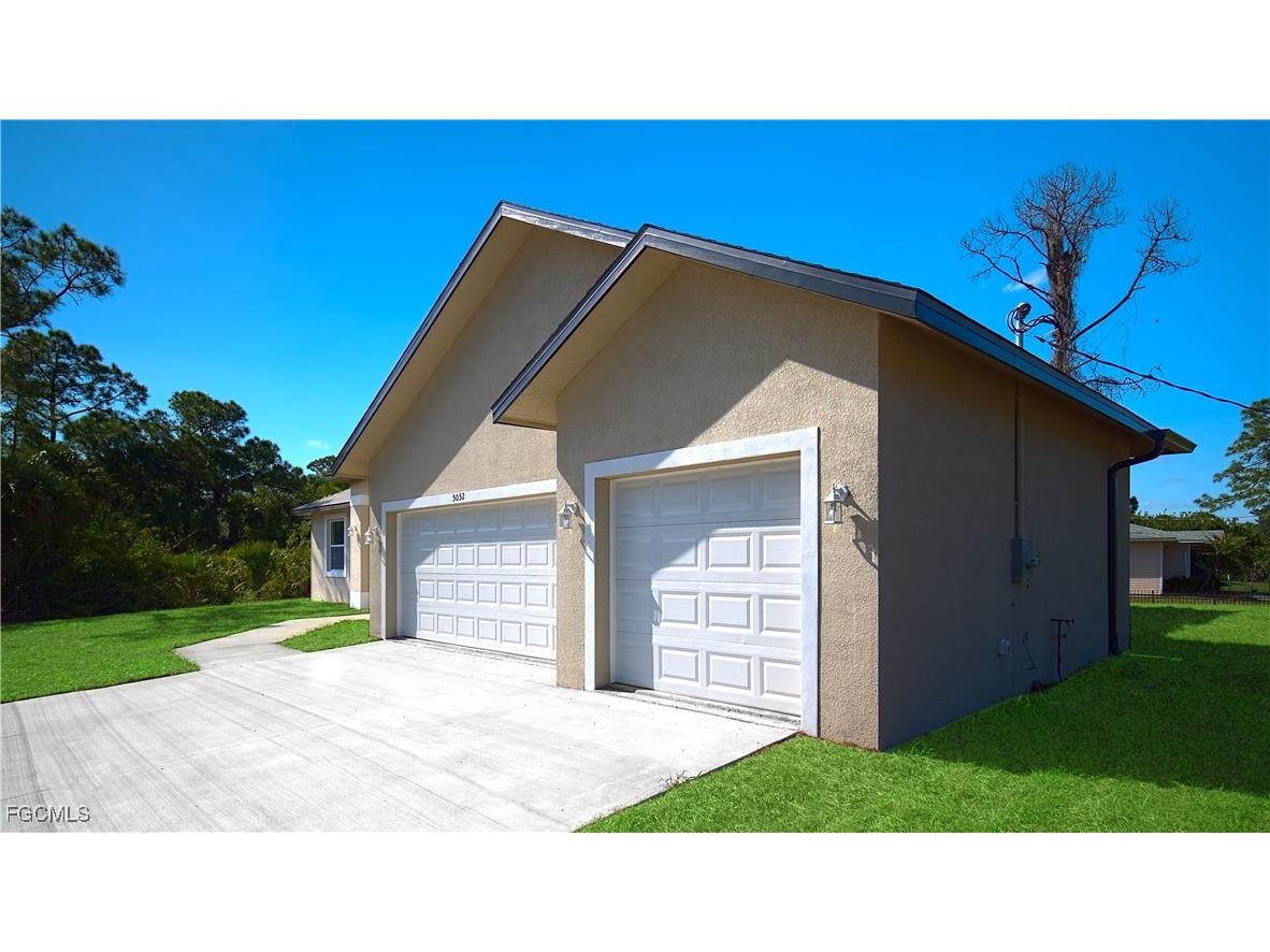 8064 Sunrise Circle Labelle FL 33935 2025009979 image2