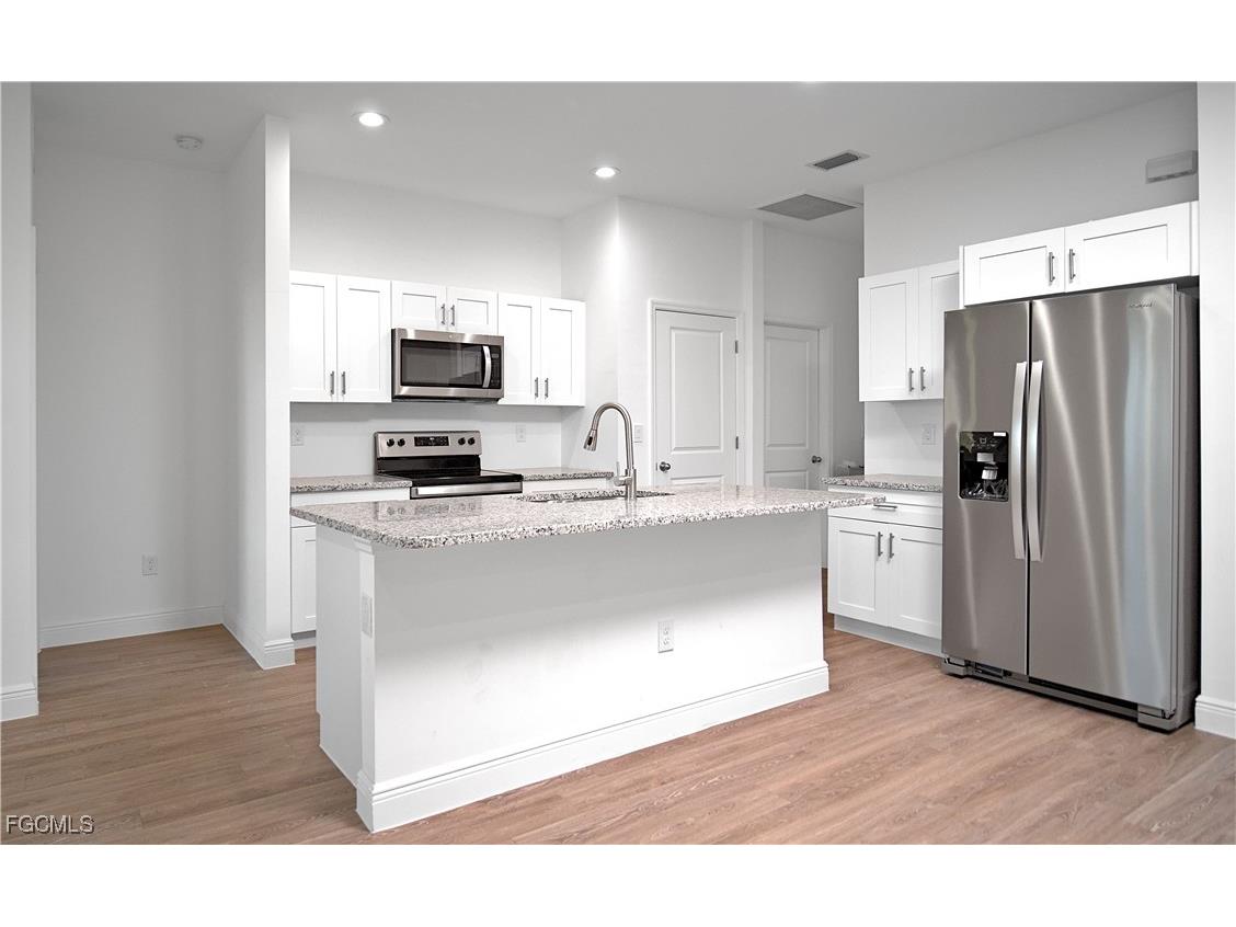 8064 Sunrise Circle Labelle FL 33935 2025009979 image9