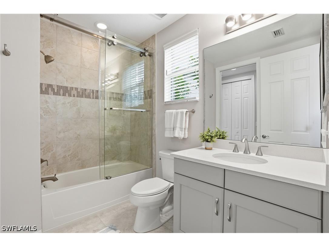8066 Signature Club Circle #102 Naples FL 34113 226020825 image32
