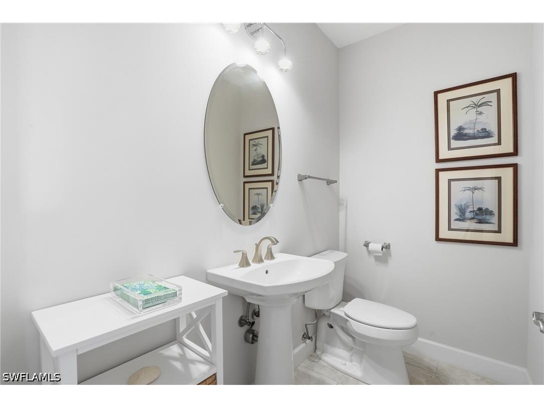 8066 Signature Club Circle #102 Naples FL 34113 226020825 image34