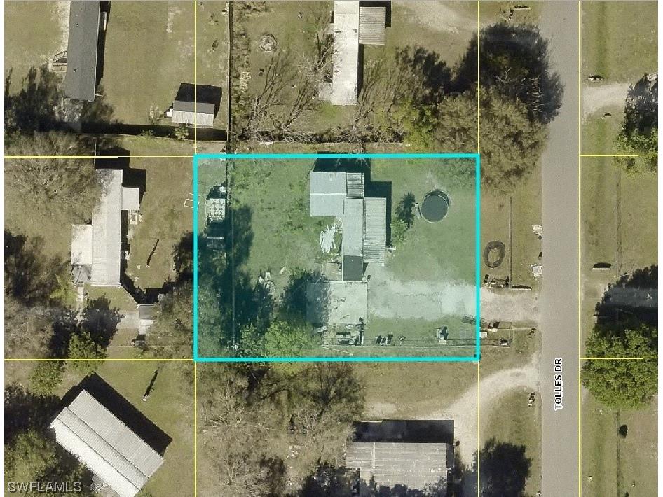 8066 Tolles Drive North Fort Myers FL 33917 223018277 image1