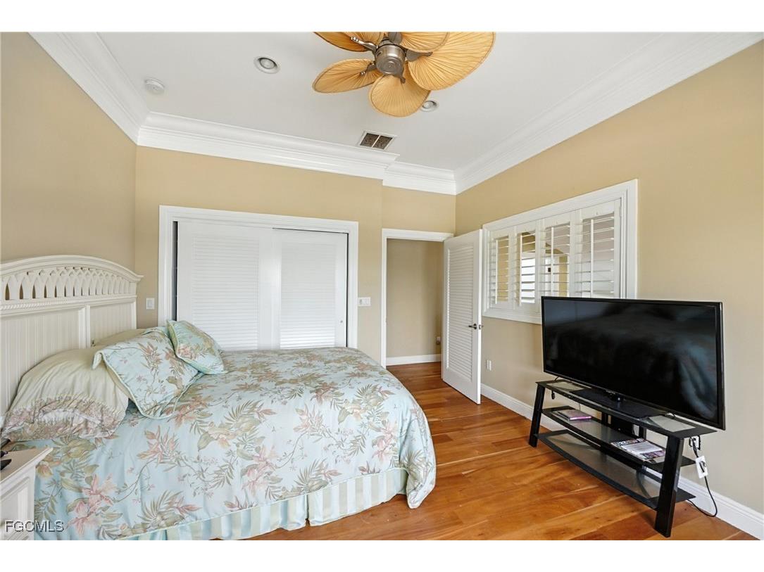 8068 Estero Boulevard Fort Myers Beach FL 33931 2025007458 image22