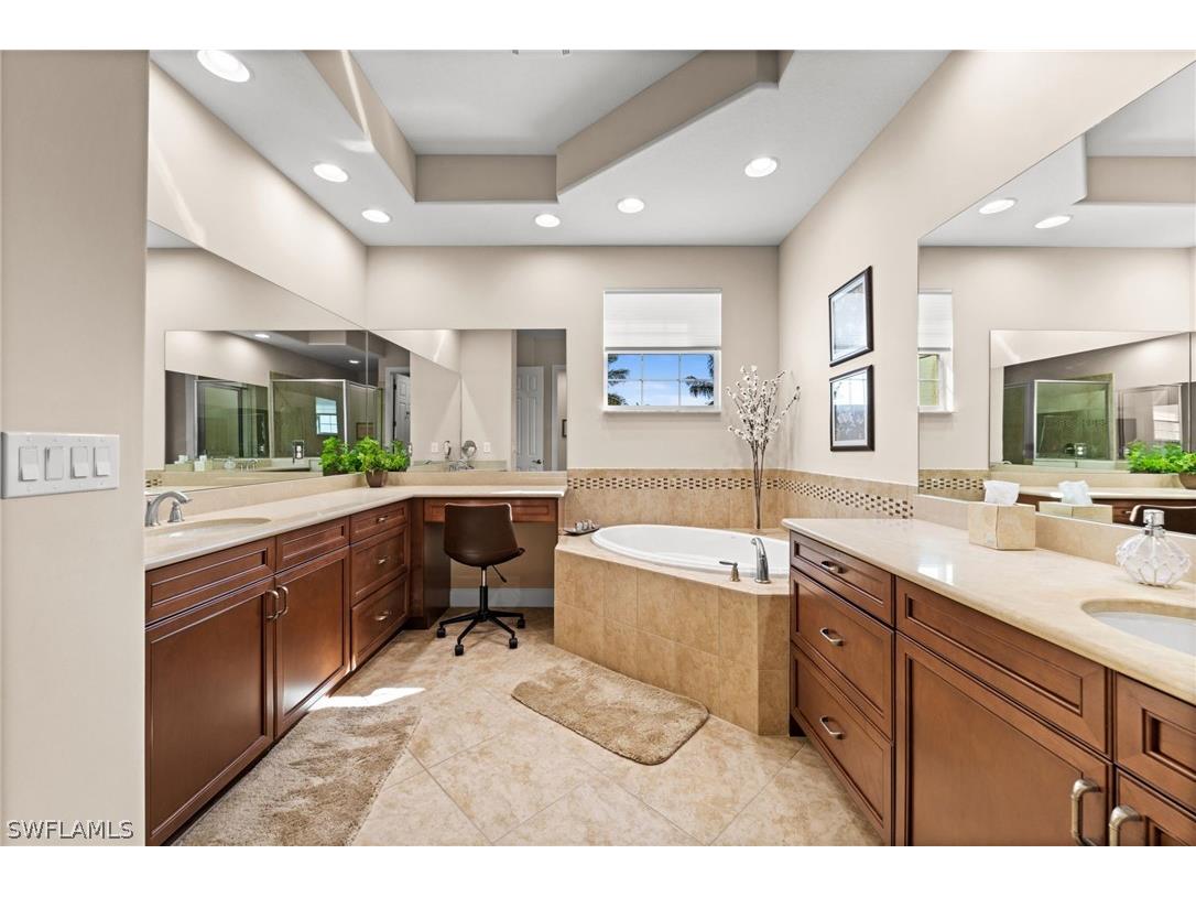 8069 Players Cove Drive #202 Naples FL 34113 226008261 image24