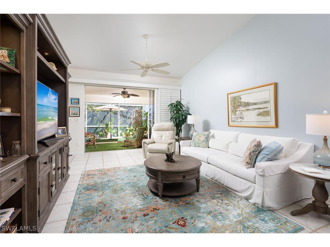 8069 San Vista Circle Naples FL 34109 226007130 image4