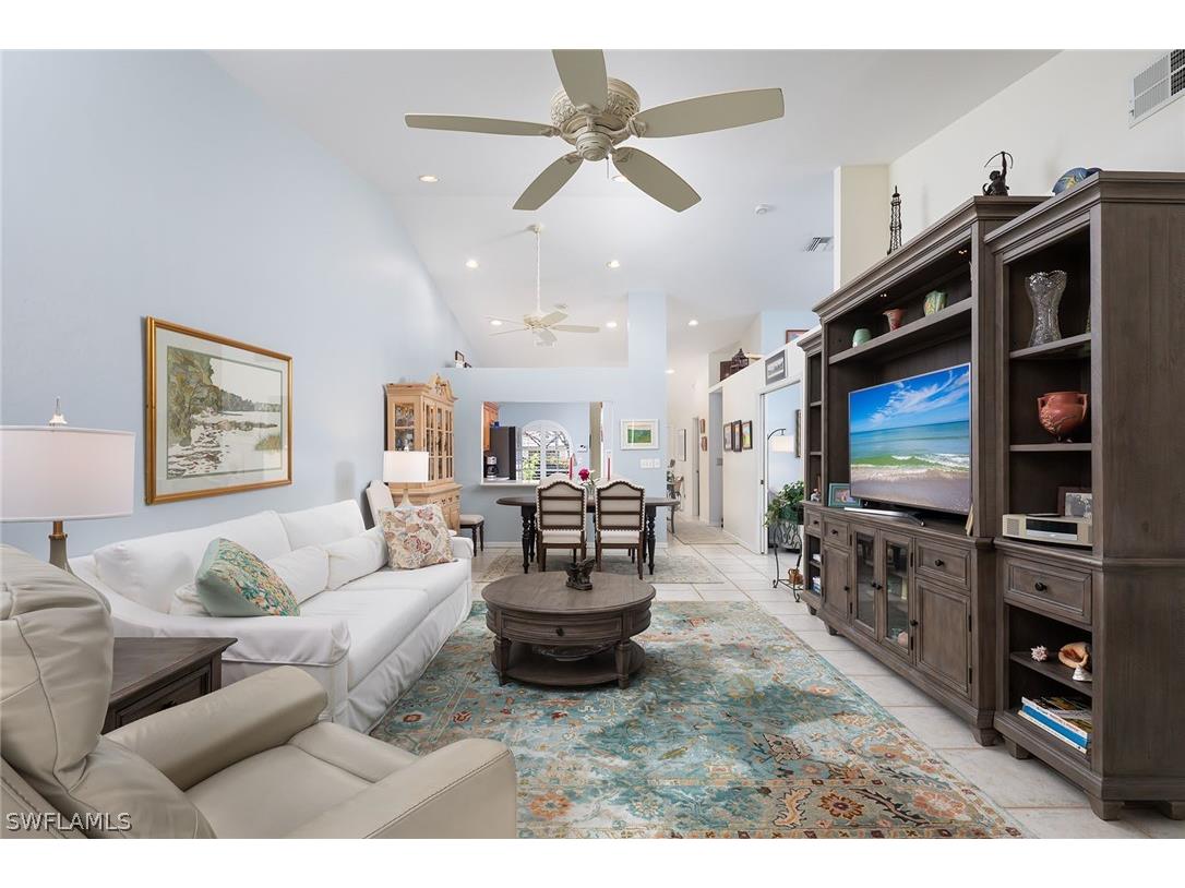 8069 San Vista Circle Naples FL 34109 226007130 image6