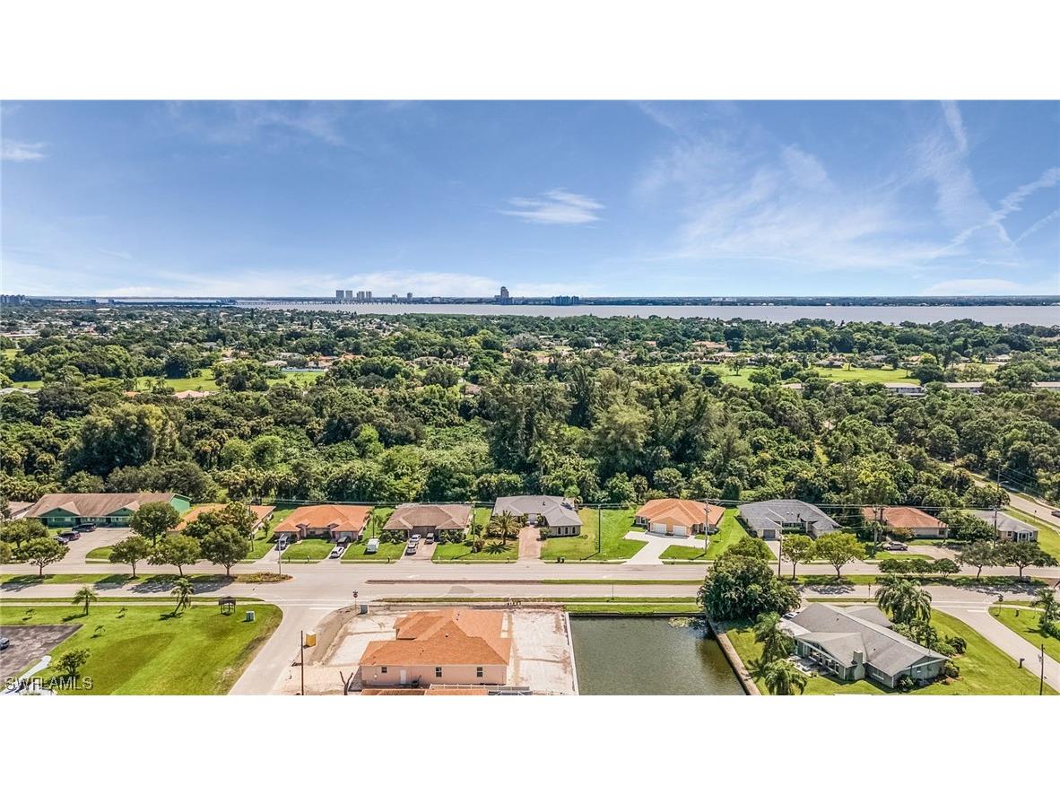 807-809 SE 24th Avenue Cape Coral FL 33990 223033144 image1