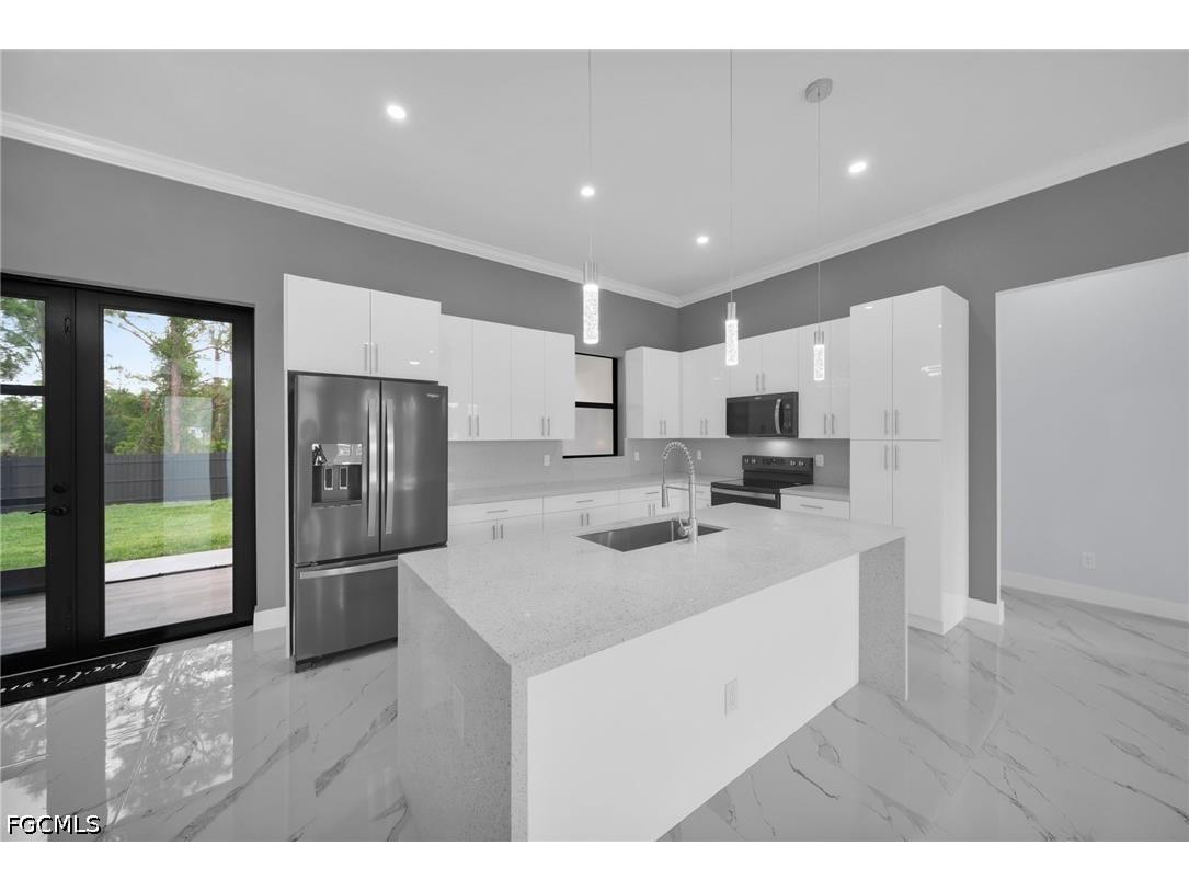 807 Dudley Avenue S Lehigh Acres FL 33974 2026022199 image10