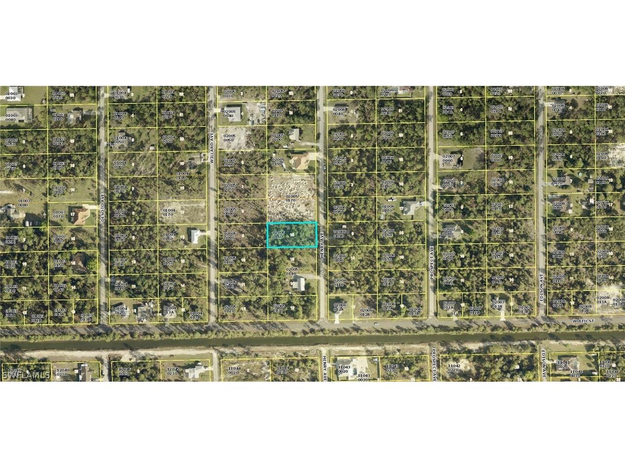 807 Henry Avenue Lehigh Acres FL 33972 224045333 image1