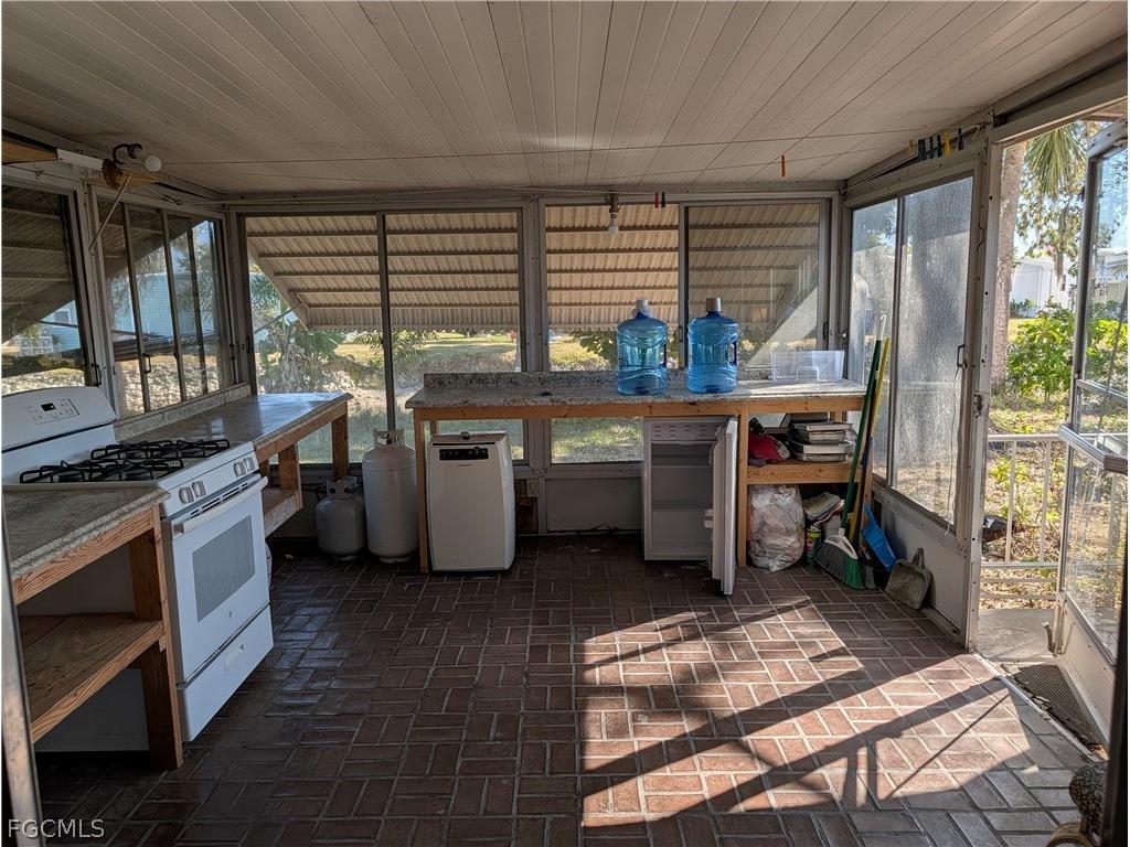 807 Holly Berry Court North Fort Myers FL 33917 2026007096 image13