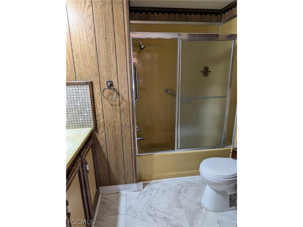 807 Holly Berry Court North Fort Myers FL 33917 2026007096 image18