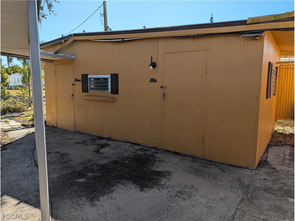 807 Holly Berry Court North Fort Myers FL 33917 2026007096 image25