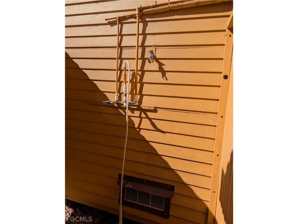 807 Holly Berry Court North Fort Myers FL 33917 2026007096 image26