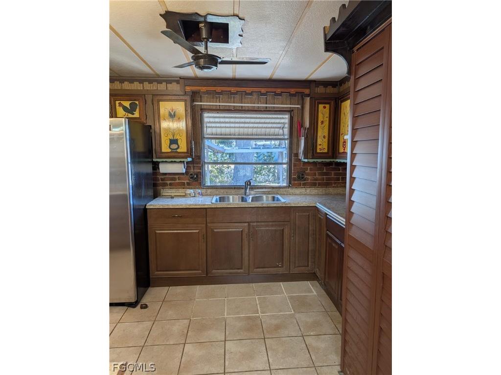 807 Holly Berry Court North Fort Myers FL 33917 2026007096 image7