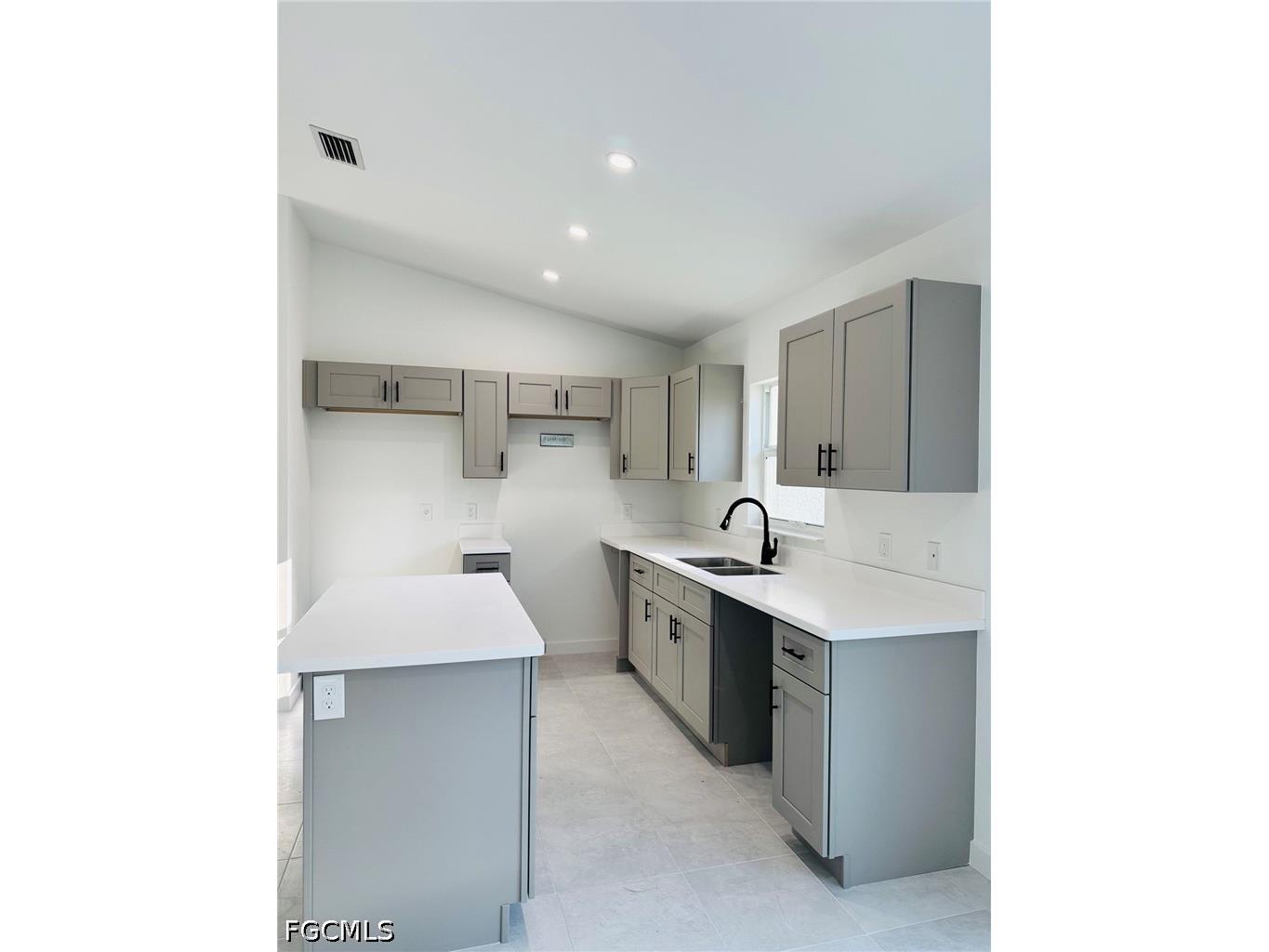807 Monroe Avenue Lehigh Acres FL 33972 2026023759 image4