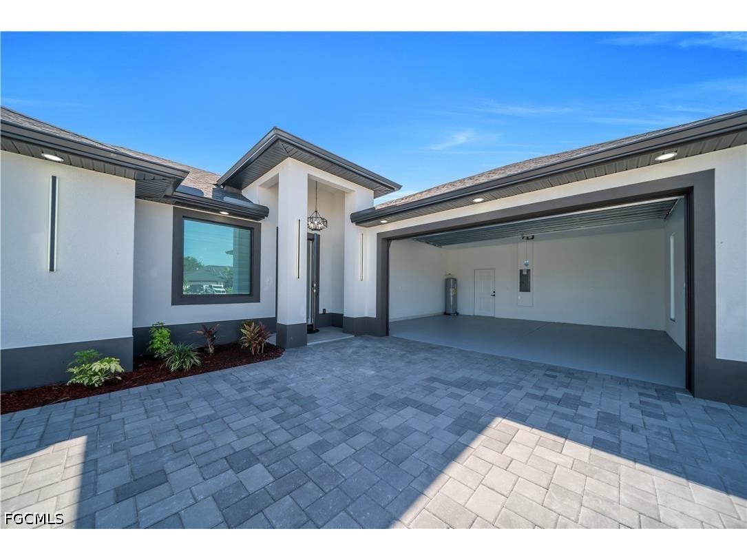807 Nicholas Parkway W Cape Coral FL 33991 2026019485 image9