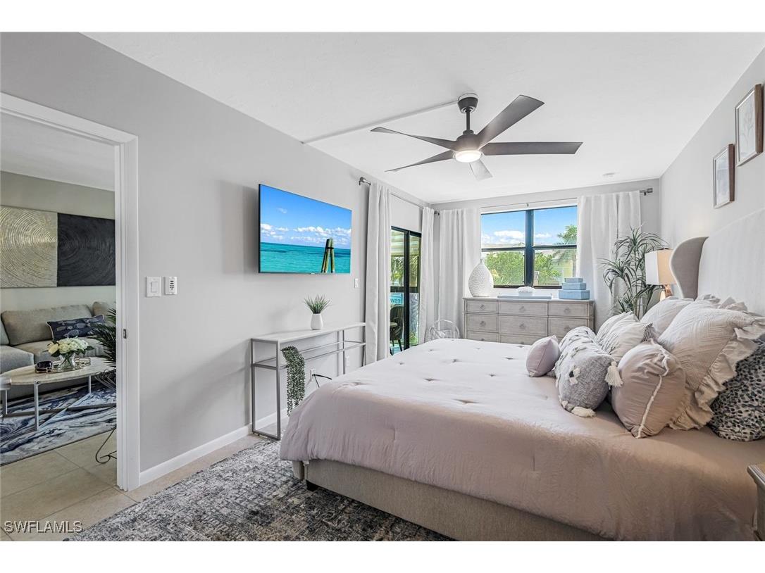 807 River Point Drive #102D Naples FL 34102 225063904 image14