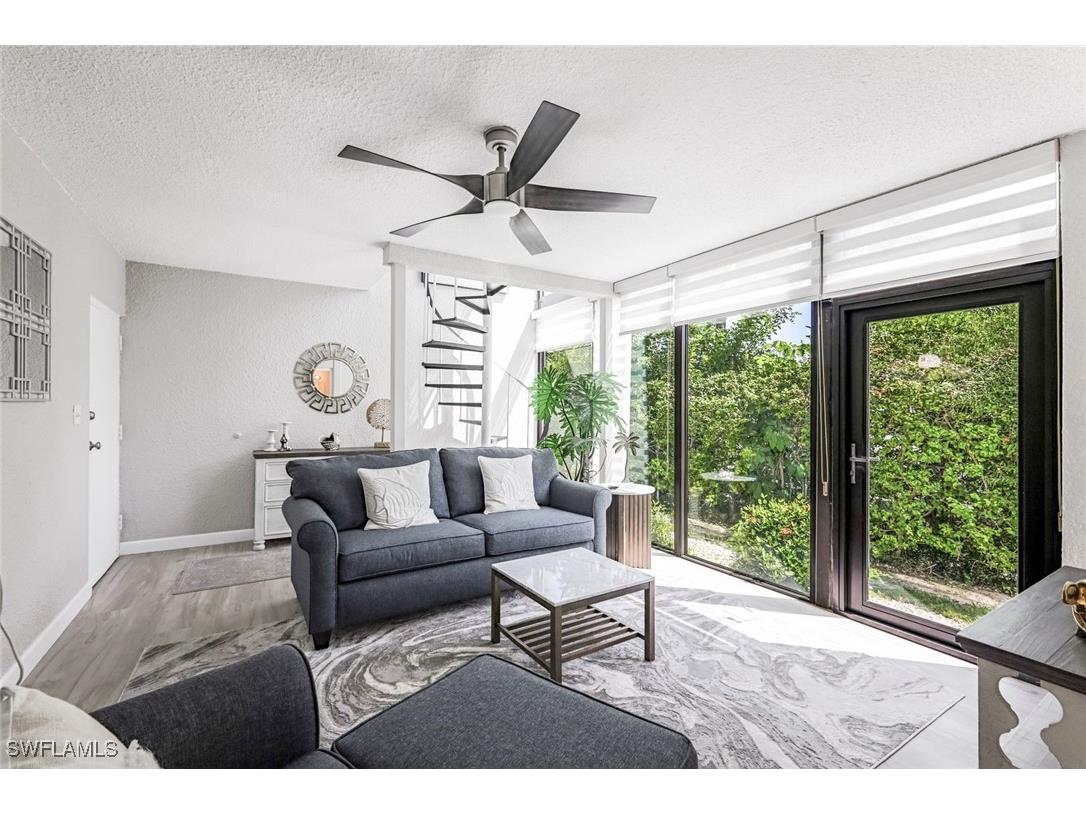 807 River Point Drive #102D Naples FL 34102 225063904 image17