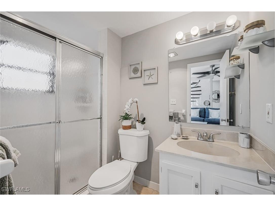 807 River Point Drive #102D Naples FL 34102 225063904 image20