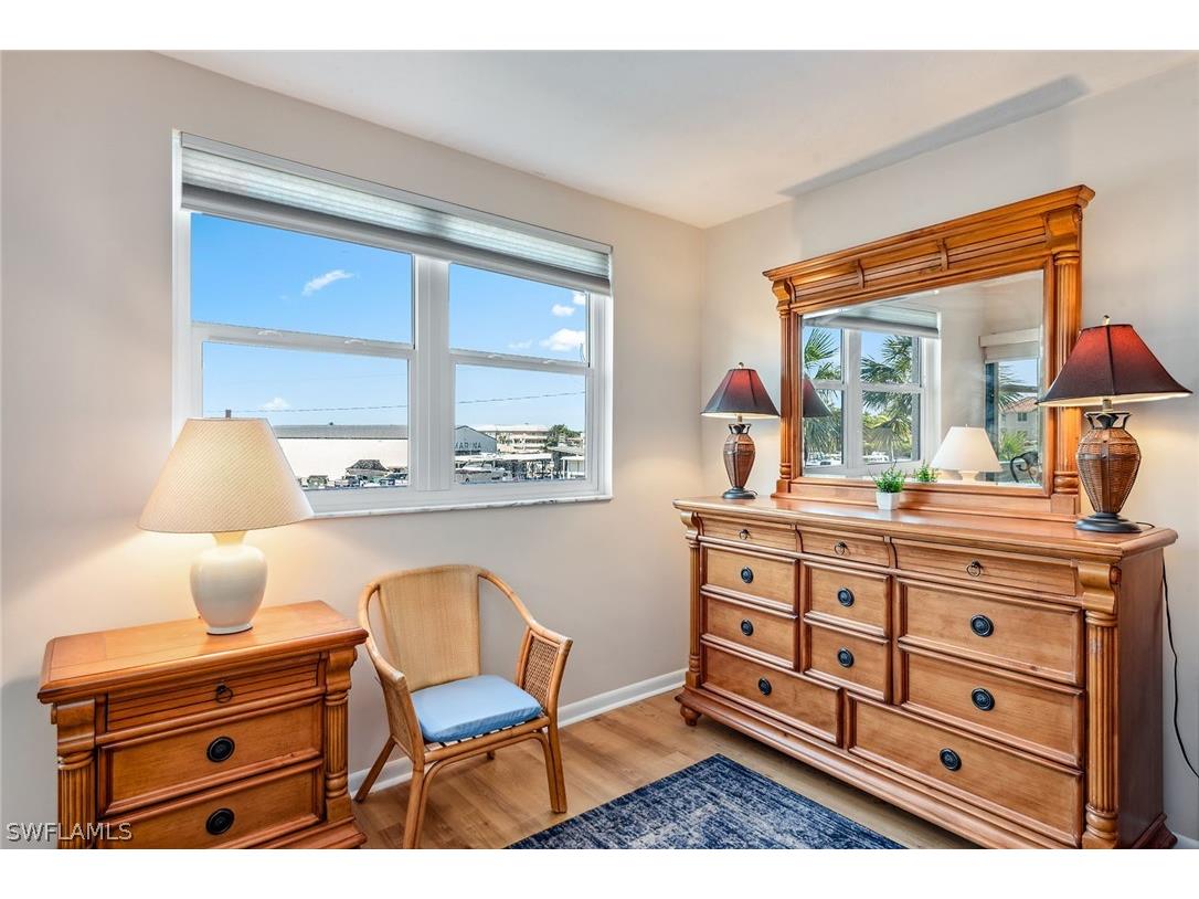 807 River Point Drive #105D Naples FL 34102 224036642 image10